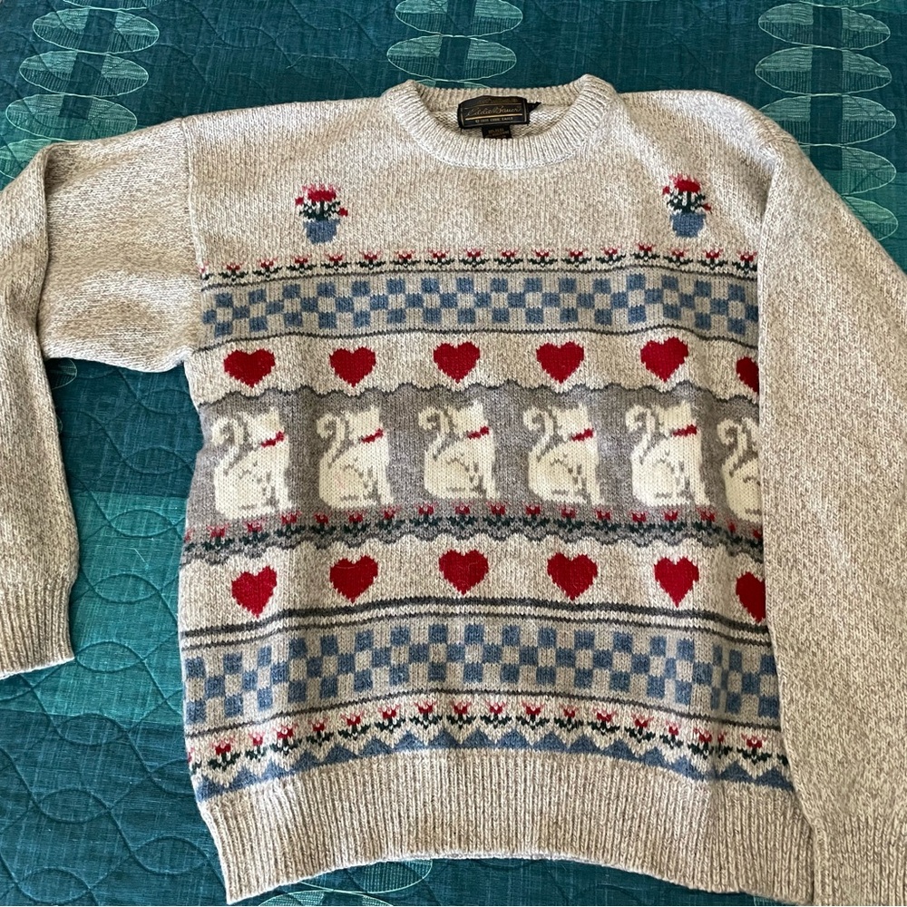 1988 Eddie Bauer Cat and heart Pattern wool blend Sweater